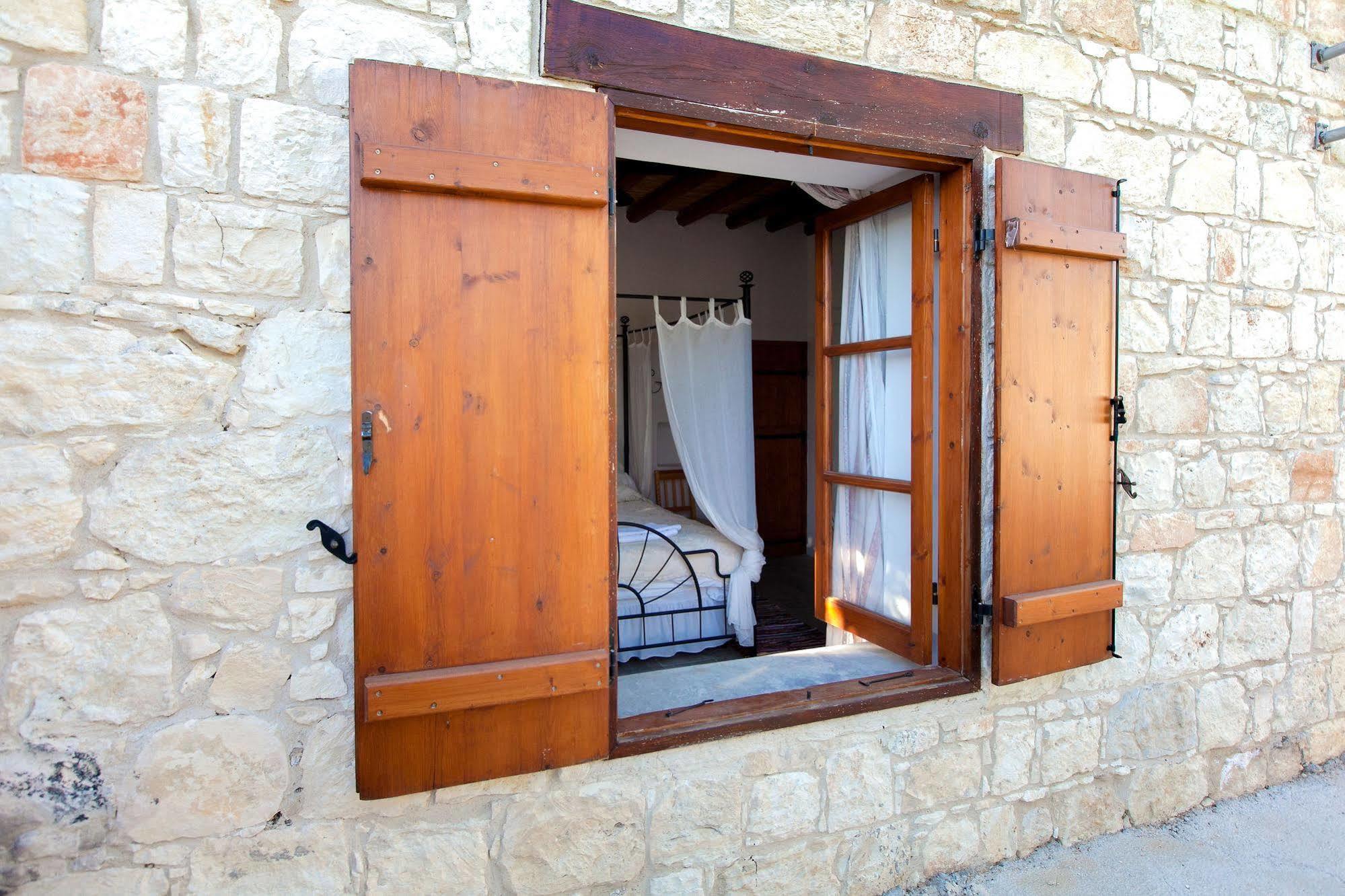 Spiti Calliope Kathikas Exterior foto